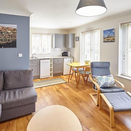 Host & Stay - Whitehall 1 Apartment Whitby Ngoại thất bức ảnh